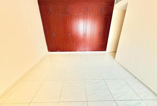 128390445 - Property Image 2