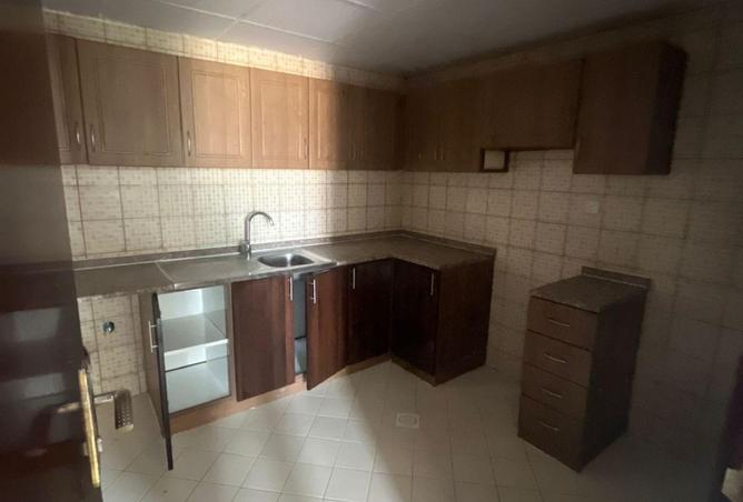 100415747 - Property Image 3