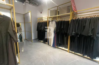 Retail - Studio for rent in Gold Souk Area - Al Ras - Deira - Dubai