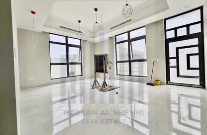 Apartment - 4 Bedrooms - 6 Bathrooms for rent in Al Hooshi Villas - Hoshi - Al Badie - Sharjah Apartment - 4 Bedrooms - 6 Bathrooms for rent in Al Hooshi Villas - Hoshi - Al Badie - Sharjah