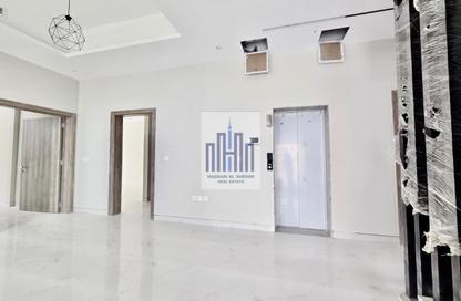 Apartment - 4 Bedrooms - 6 Bathrooms for rent in Al Hooshi Villas - Hoshi - Al Badie - Sharjah