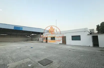أرض - استوديو للايجار في مبني علي موسى - الصجعة الصناعية - الصجعة - الشارقة