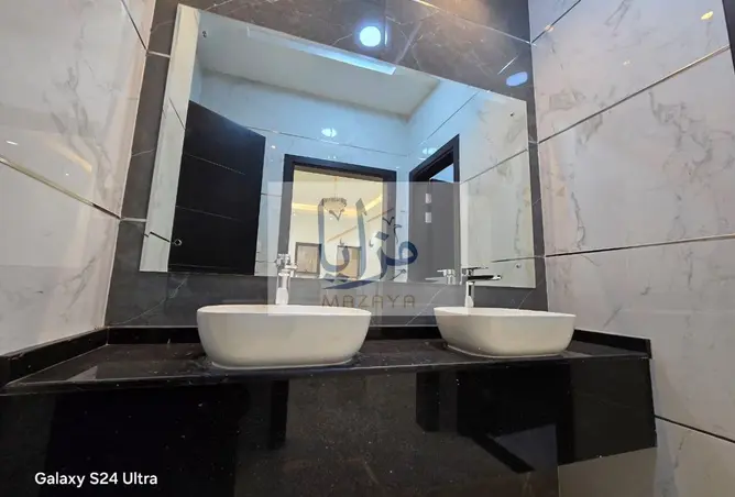 159147364 - Property Image 3