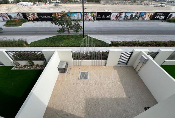 70690936 - Property Image 3