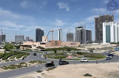 شقة - غرفة نوم - 2 حمامات للايجار في ارت جاردنز المبنى ب - آشلي هيلز - ارجان - دبي