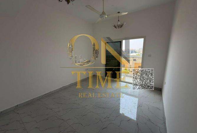 131120007 - Property Image 3
