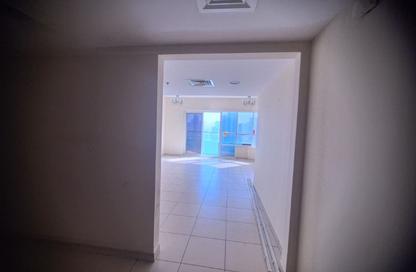 Apartment - 2 - 4 for rent in Al Khan Corniche - Al Khan - Sharjah