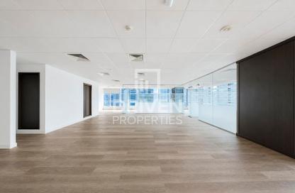 Office Space - Studio - 1 Bathroom for rent in Bayswater - Business Bay - Dubai