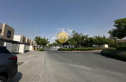 Townhouse - 2 - 4 for rent in Nasma Residence - Al Tai - Sharjah