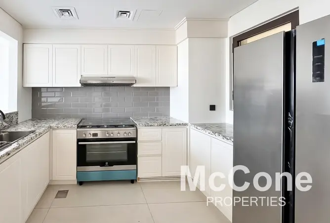165581880 - Property Image 2
