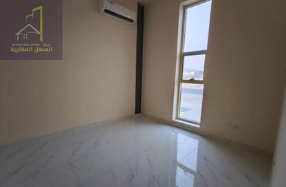 Warehouse - Studio - 1 for rent in Ali Mousa Building - Al Sajaa Industrial - Al Sajaa - Sharjah