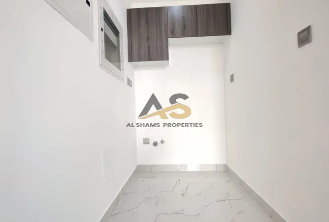 96967287 - Property Image 2