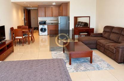 Apartment - Studio - 1 for rent in Saba Tower 2 - JLT Cluster Q - Jumeirah Lake Towers - Dubai