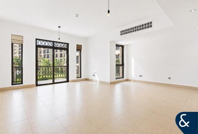 81922827 - Property Main Image