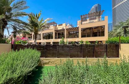 Townhouse - 4 - 4 for sale in Jumeirah Islands Townhouses - Jumeirah Islands - Dubai