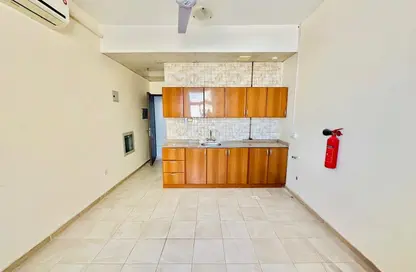 Apartment - Studio - 1 Bathroom for rent in Fire Station Road - Muwaileh - Sharjah