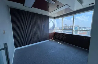 Office Space - Studio - 1 Bathroom for rent in Port Saeed - Deira - Dubai