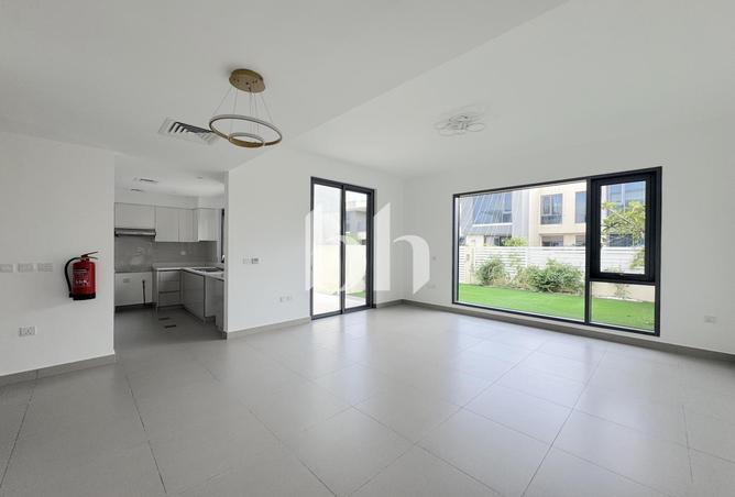 73850877 - صورة العقار 3