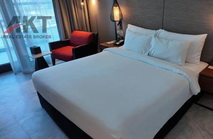 Apartment - Studio - 1 for sale in Dolphin Tower - Business Bay - Dubai