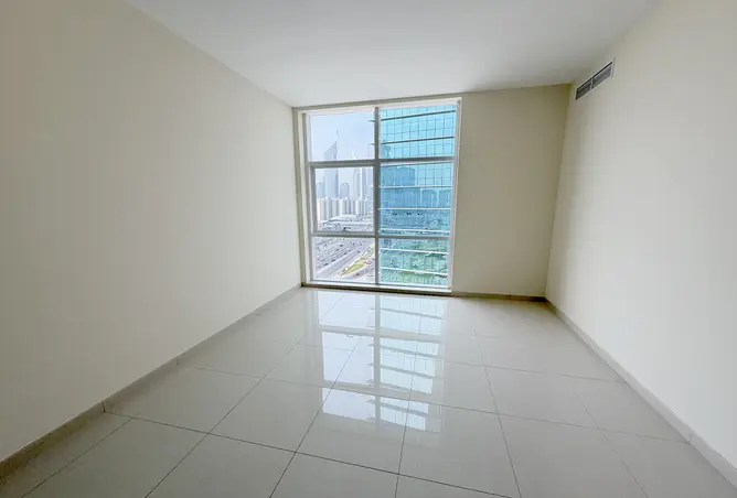 106835870 - Property Image 3