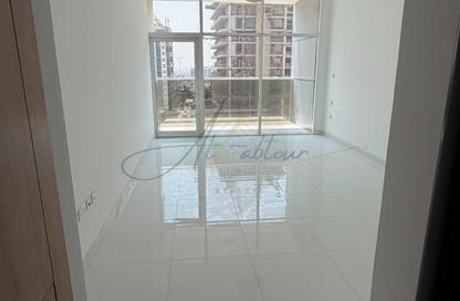 Apartment - Studio - 1 for rent in Shorooq Land 2 - Dubai Land Residence Complex - Dubai
