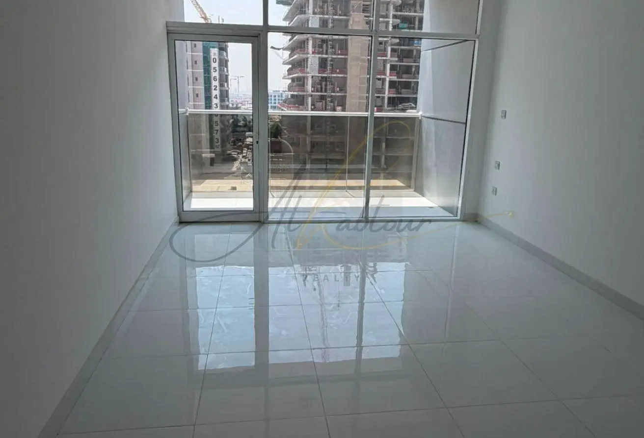 155522603 - Property Main Image