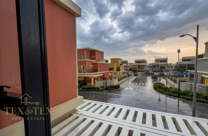 Townhouse - 4 - 3 for sale in Portofino - Damac Lagoons - Dubai