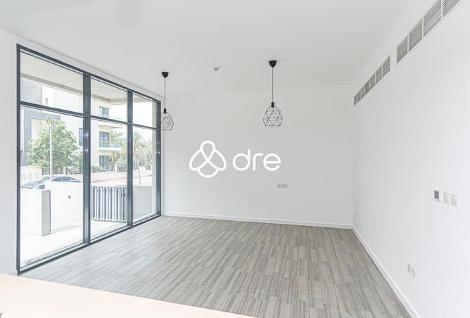 70281977 - صورة العقار 2