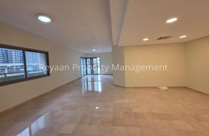 Apartment - 3 - 4 for rent in Skyline Residence - Sheikh Zayed Road - Dubai