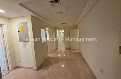 Apartment - 3 - 4 for rent in Skyline Residence - Sheikh Zayed Road - Dubai