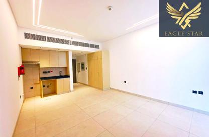 Apartment - 1 - 1 for rent in Ayhaco 7 - Jumeirah Garden City - Al Satwa - Dubai