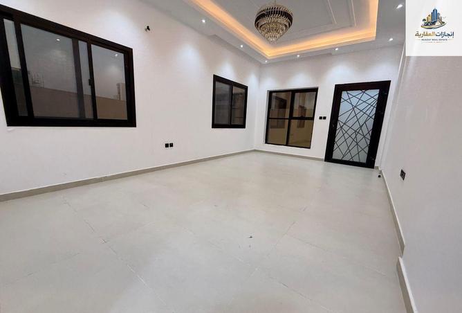 69890502 - Property Image 2