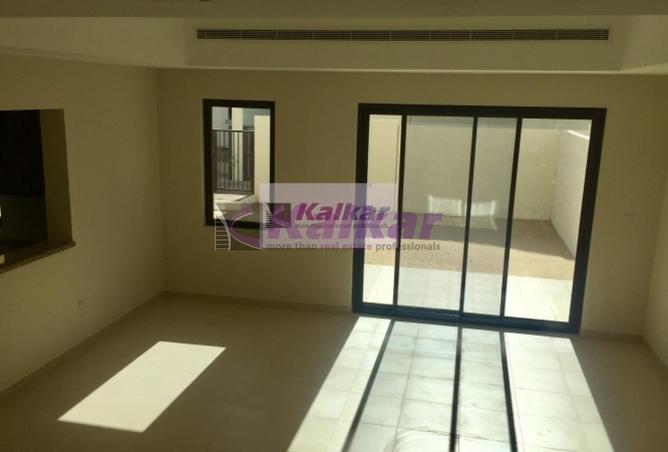 73111690 - Property Image 3