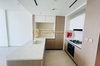 Apartment - 1 - 2 for rent in Binghatti Pinnacle - Dubai Healthcare City 2 - Al Jaddaf - Dubai