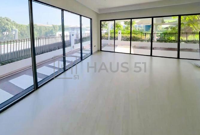 54399386 - Property Main Image