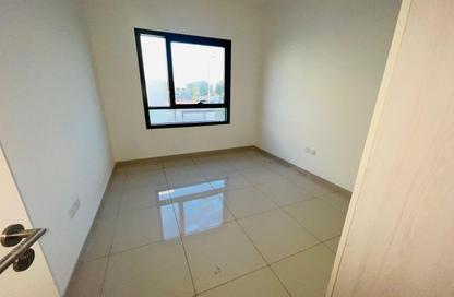 Townhouse - 3 - 4 for rent in Nasma Residence - Al Tai - Sharjah