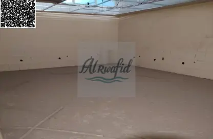 Labor Camp - Studio - 7+ Bathrooms for rent in Industrial Area 10 - Sharjah Industrial Area - Sharjah