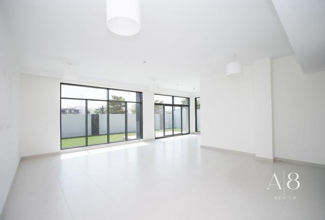 135603120 - Property Image 2