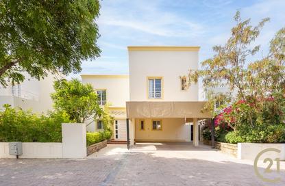 Villa - 4 Bedrooms - 3 Bathrooms for rent in Deema 1 - Deema - The Lakes - Dubai