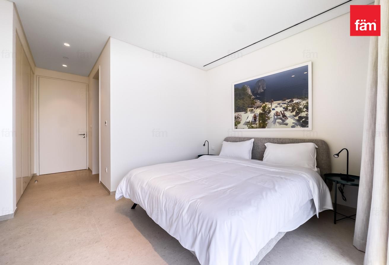 Prime Location | Canal View | Ultra Luxury photo 13