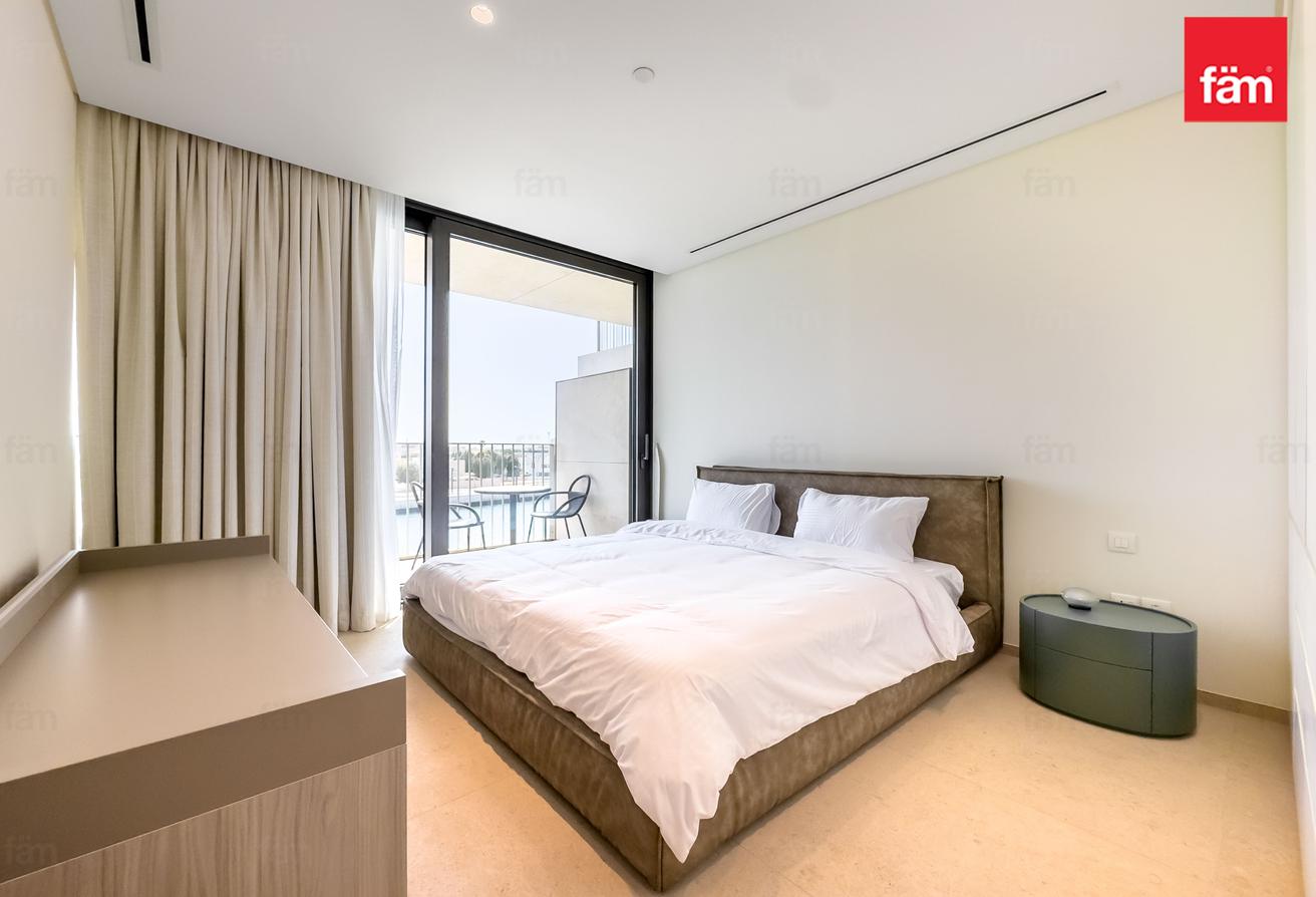 Prime Location | Canal View | Ultra Luxury photo 11