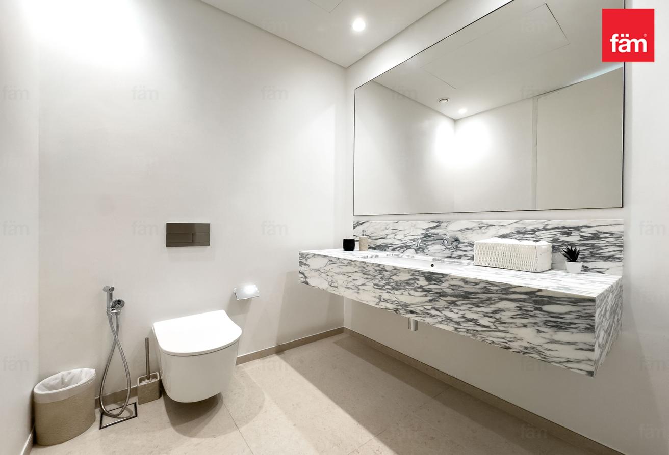 Prime Location | Canal View | Ultra Luxury photo 19