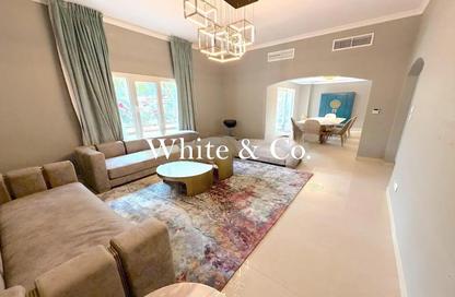 Villa - 4 Bedrooms - 4 Bathrooms for sale in Meadows 9 - Meadows - Dubai