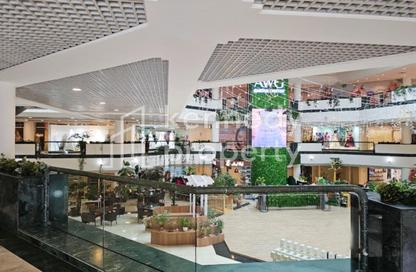Shop - Studio for rent in Al Hanaa Centre - Al Jafiliya - Dubai