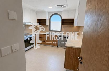 Townhouse - 3 - 4 for rent in Bloom Living - Zayed City (Khalifa City C) - Khalifa City - Abu Dhabi