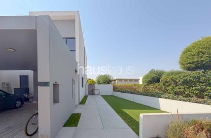 Townhouse - 4 - 4 for rent in La Rosa 2 - La Rosa - Villanova - Dubai