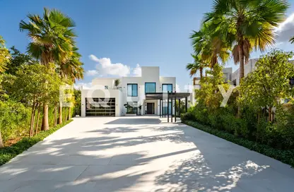 Villa - 5 Bedrooms - 6 Bathrooms for sale in Entertainment Foyer - Mediterranean Clusters - Jumeirah Islands - Dubai