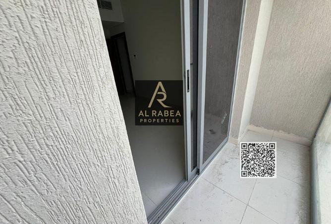 67454223 - Property Image 3