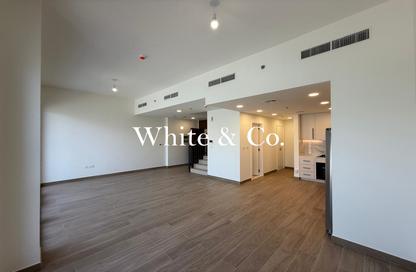 Duplex - 3 Bedrooms - 4 Bathrooms for rent in The Mayfair - Town Square - Dubai Duplex - 3 Bedrooms - 4 Bathrooms for rent in The Mayfair - Town Square - Dubai
