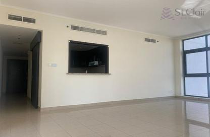 Apartment - 2 Bedrooms - 2 Bathrooms for rent in The Links West Tower - The Links - The Views - Dubai